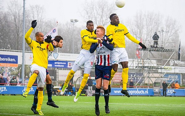Excelsior Maassluis - FC Lienden - foto Danny Ploegaert