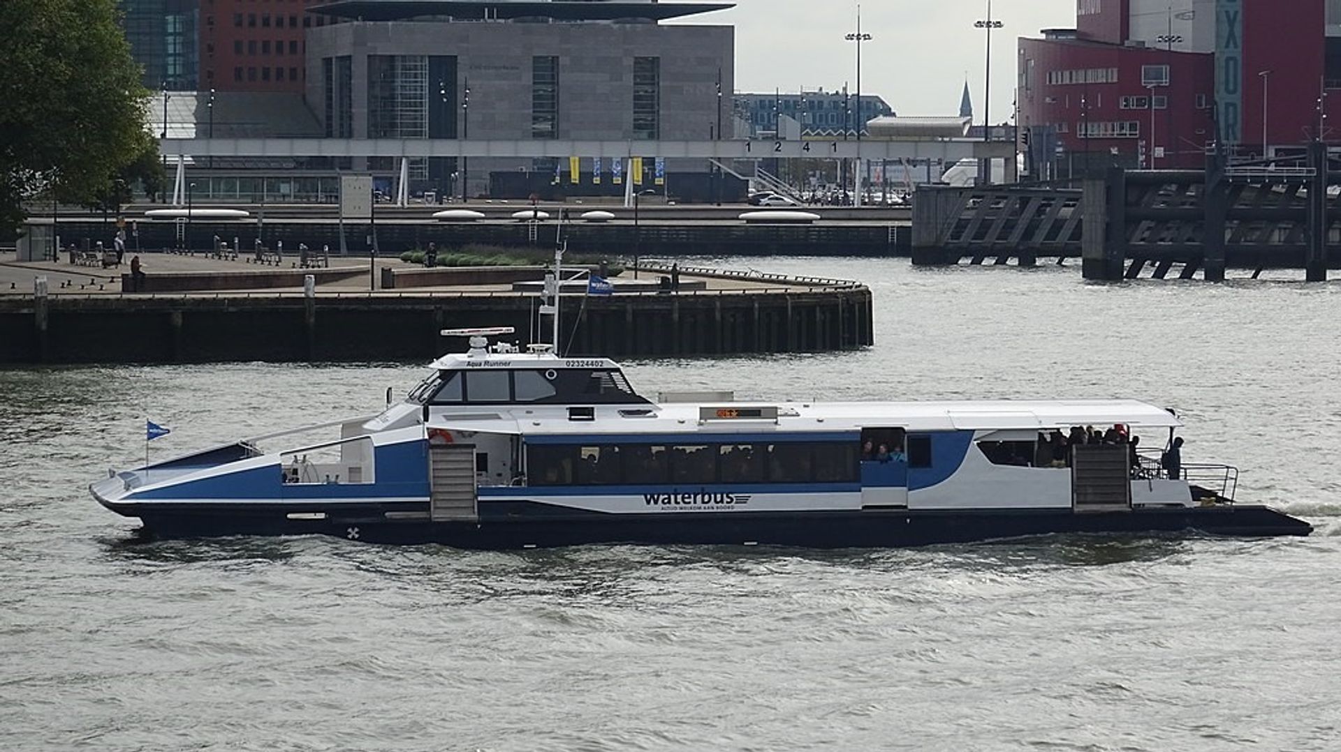 'Damen vaart vanaf juli drie keer per uur tussen Maassluis en Rozenburg'