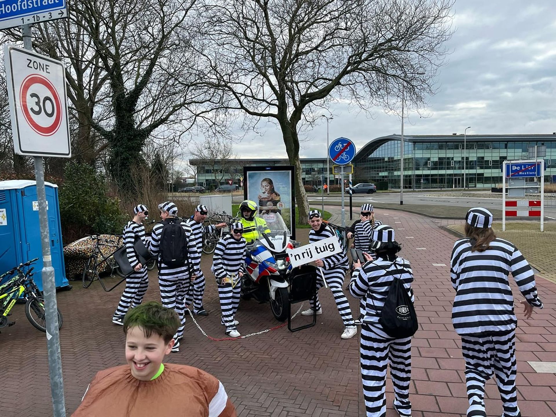 Carnaval 2024: Boevenbende in De Lier