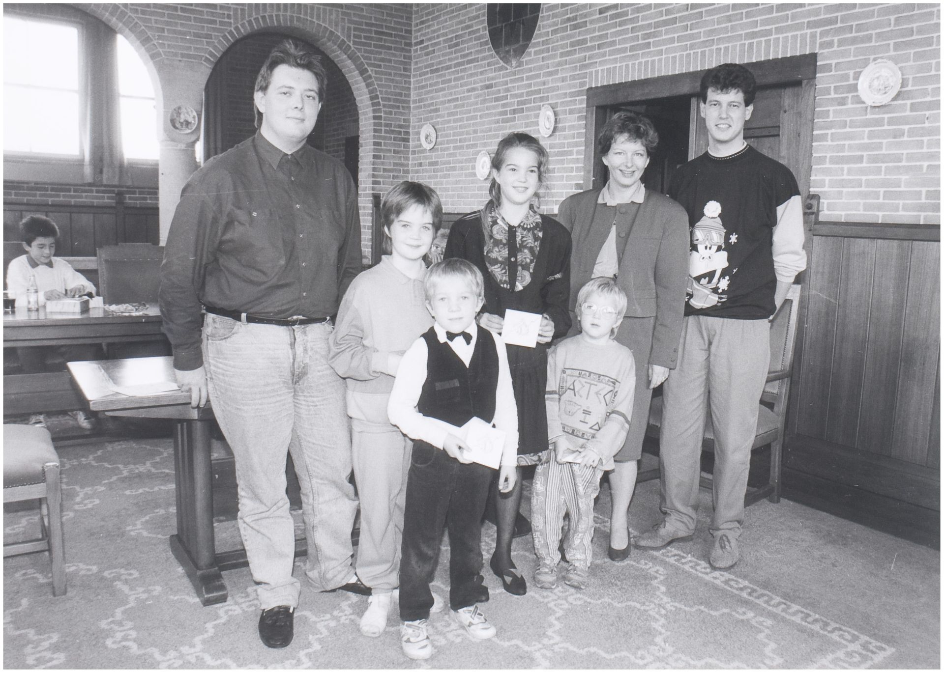 Prijsuitreiking Open Monumentendag 1991, met links Maxim van Ooijen