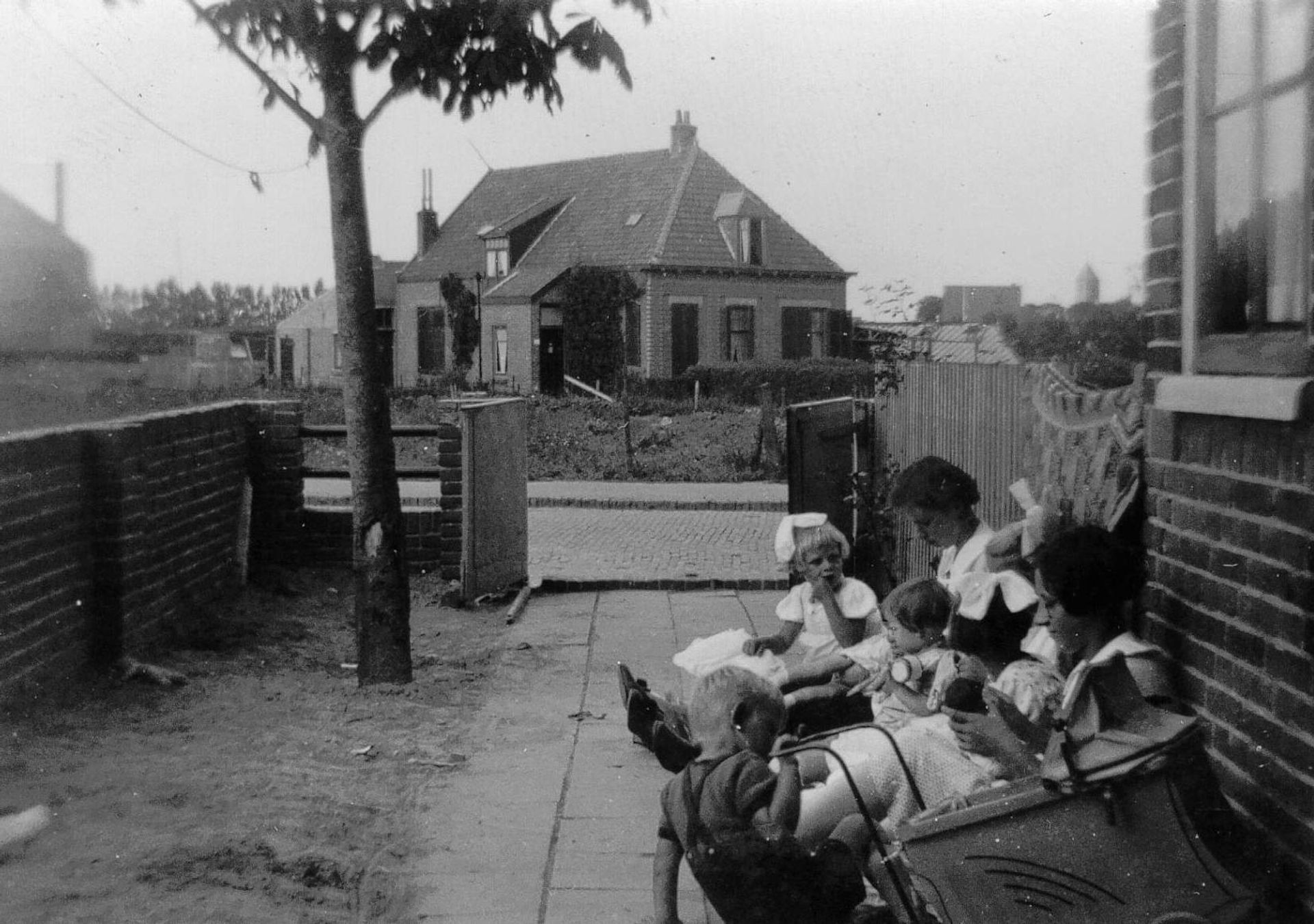 Foto van de woning waar De Blieck woonde aan de Mr. Jan Tuningstraat.