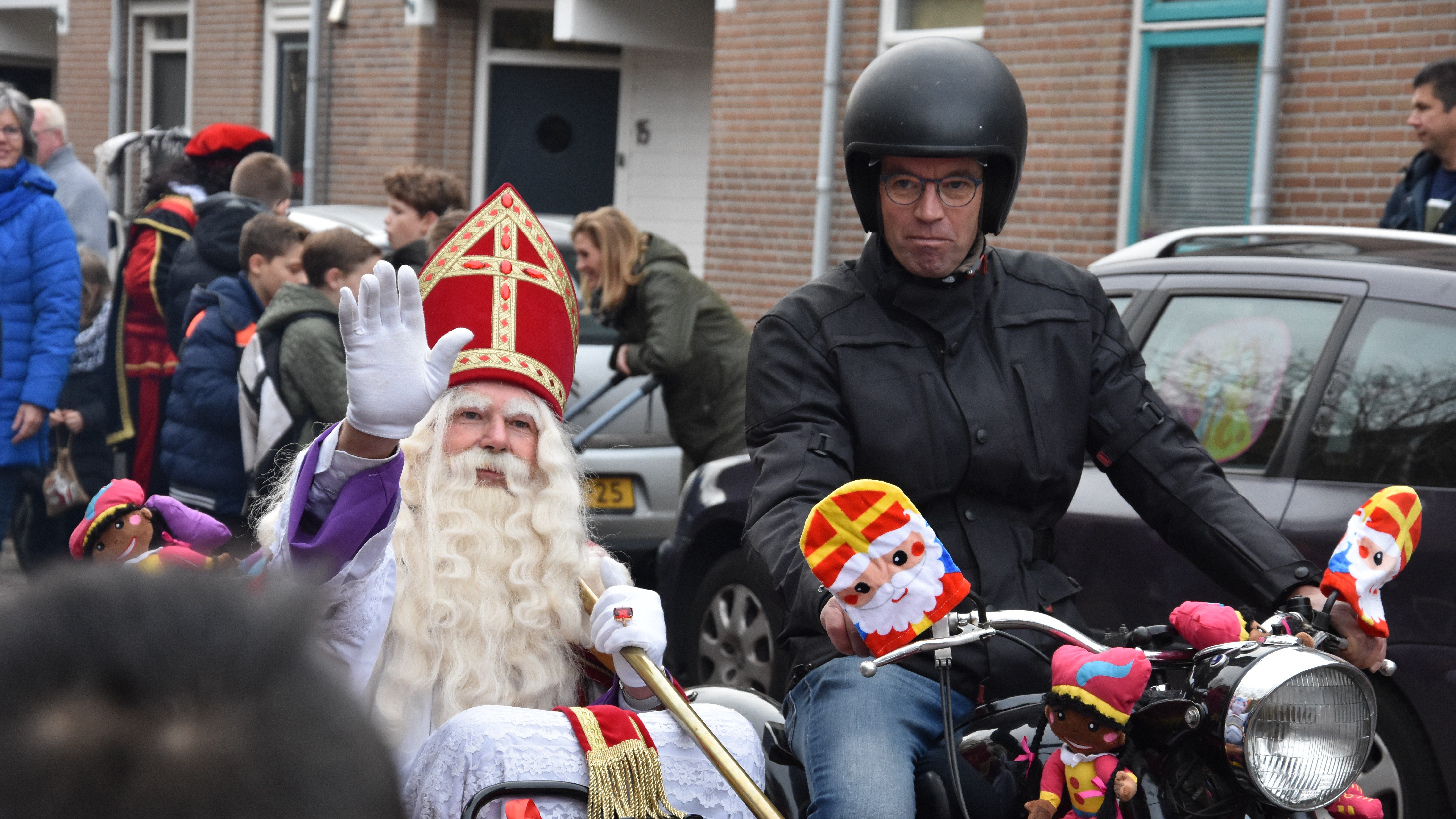 Warm welkom voor Sinterklaas dit weekend